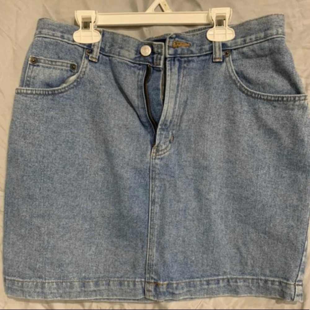 Denim skirt